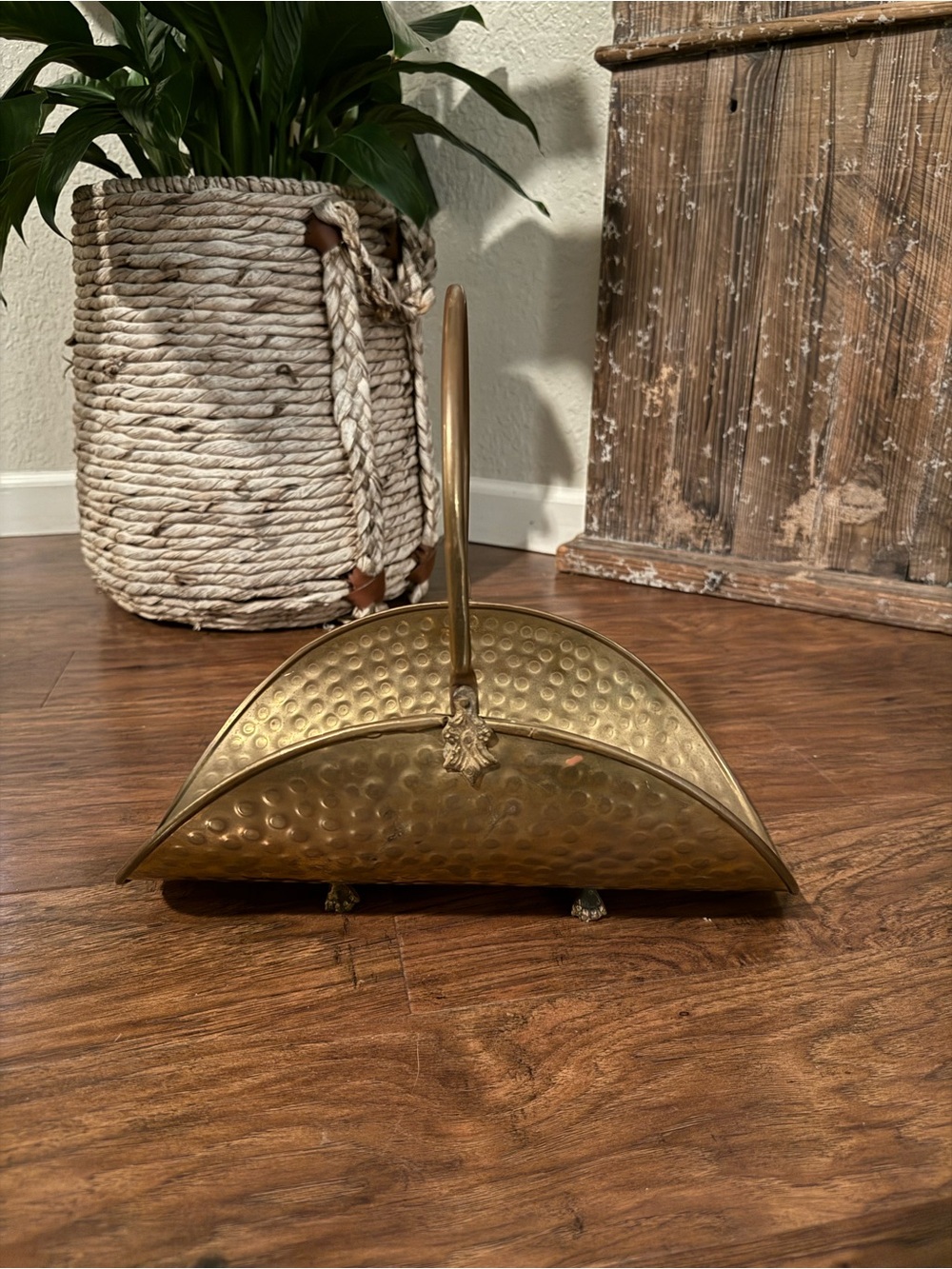 Vintage Hammered Brass Decorative Firewood Basket with Handle - Gold